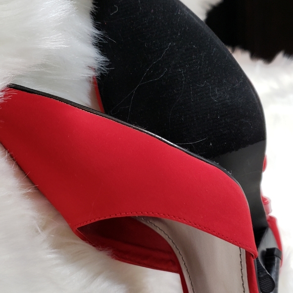 Pumps - Picture 7 of 10